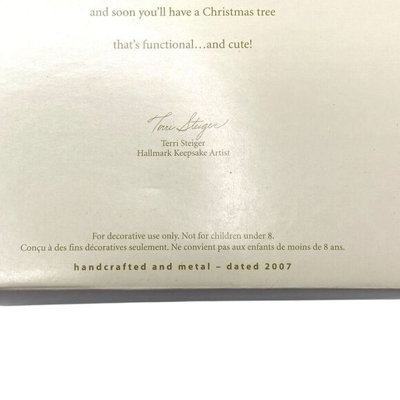 2007 Shoe Tree Hallmark Ornament - Picture 4 of 6